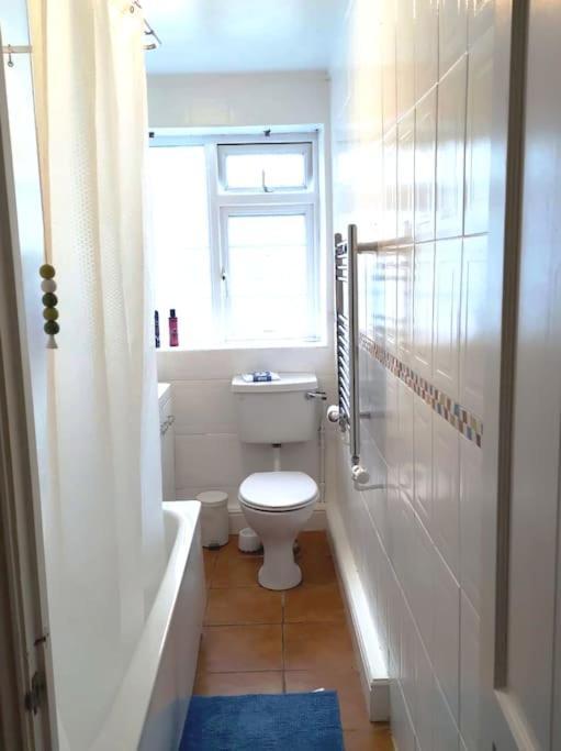 Ferienwohnung 2 Bed Flat Near Station With Parking&Comgarden Sutton  Exterior foto